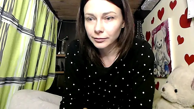 Snapshot of HarleyQuinn_69 chatting on February 15, 11:03 pm HarleyQuinn 69 online show from February 15, 11:03 pm