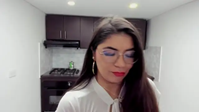 Luna Dumont online show from October 28, 11:14 am