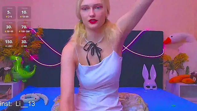 Angelina  1 online show from February 4, 12:55 pm