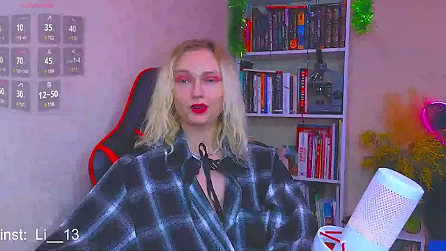 Angelina  1 online show from February 10, 8:53 pm
