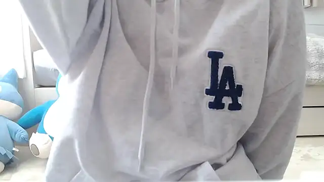 Snapshot of xxAIxx chatting on February 21, 3:34 am xxAIxx online show from February 21, 3:34 am