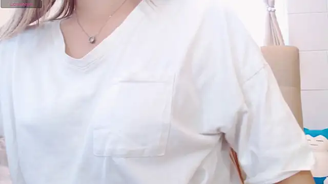 Snapshot of xxAIxx chatting on October 7, 6:10 am xxAIxx online show from October 7, 6:10 am