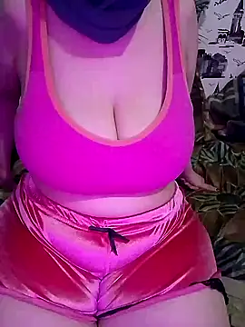 Snapshot of perfect_cums chatting on January 3, 8:43 pm perfect cums online show from January 3, 8:43 pm