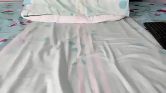 Snapshot of maybelline69 chatting on November 7, 9:59 pm maybelline69 online show from November 7, 9:59 pm