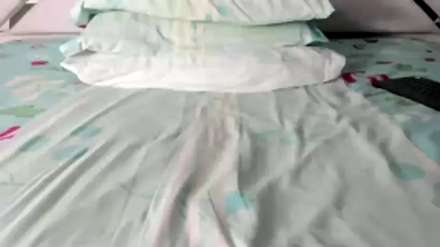 Snapshot of maybelline69 chatting on November 25, 7:58 pm maybelline69 online show from November 25, 7:58 pm