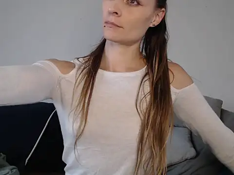 Snapshot of naikah714 chatting on March 9, 12:20 pm naikah714 online show from March 9, 12:20 pm