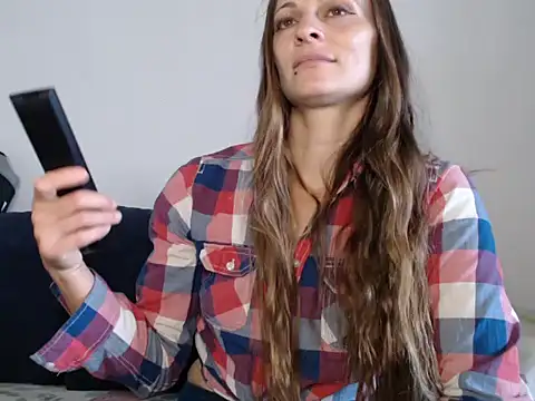 Snapshot of naikah714 chatting on October 5, 1:31 pm naikah714 online show from October 5, 1:31 pm