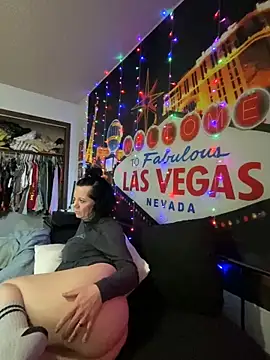 SidneyRaee online show from January 21, 5:41 pm