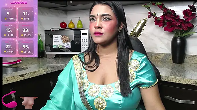 lakshmiraniii online show from February 26, 6:11 pm