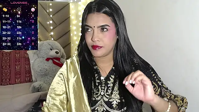 lakshmiraniii online show from June 24, 12:37 pm