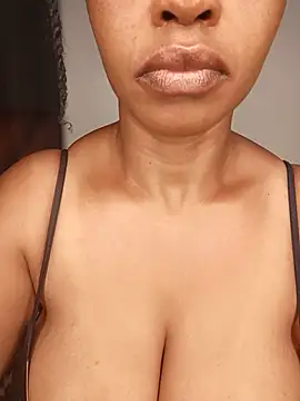 boobsnipplian online show from May 24, 4:50 am