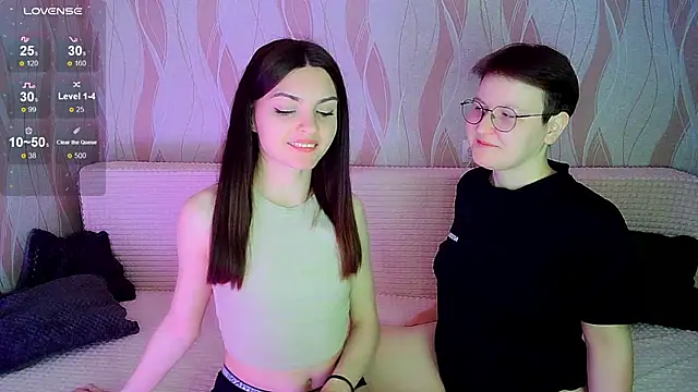  crazy baby  online show from September 30, 9:20 pm