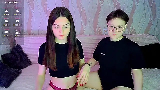  crazy baby  online show from November 29, 7:39 pm