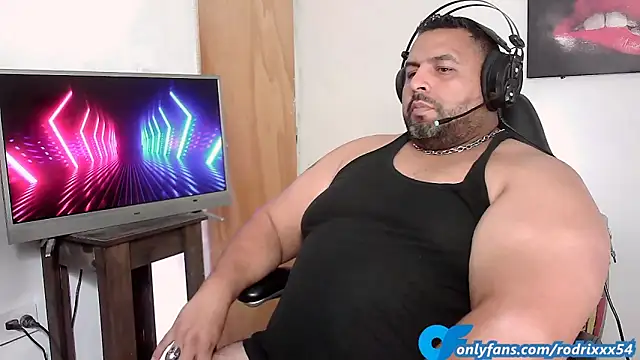 Snapshot of rodrix54 chatting on January 12, 12:07 am rodrix54 online show from January 12, 12:07 am