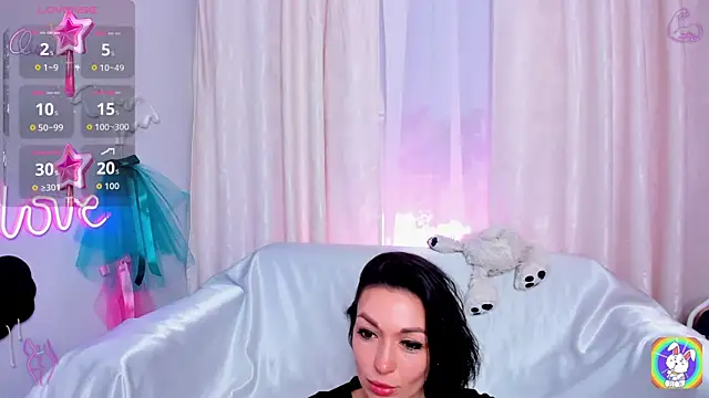 Snapshot of jessica_tiny chatting on June 8, 11:27 pm jessica tiny online show from June 8, 11:27 pm