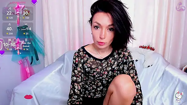 Snapshot of jessica_tiny chatting on June 23, 12:41 am jessica tiny online show from June 23, 12:41 am