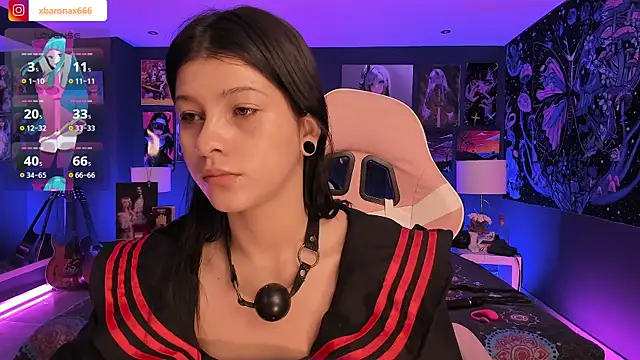 Snapshot of LanaKyutt chatting on October 11, 1:31 pm LanaKyutt online show from October 11, 1:31 pm