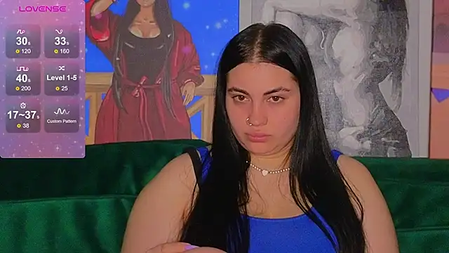 Nikki Kardashian online show from December 11, 11:43 pm