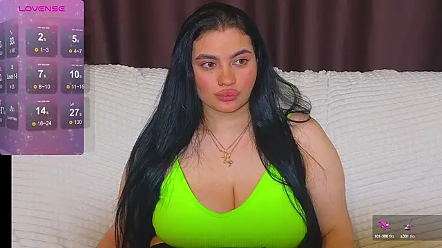 Nikki Kardashian online show from February 7, 2:29 am