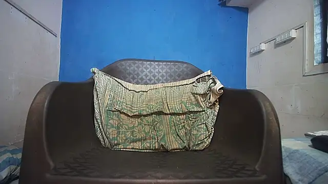 dirtybearr online show from February 28, 8:42 am