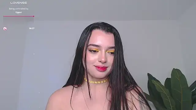 sophialorens s online show from January 4, 8:16 pm