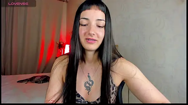 Snapshot of AishaGold chatting on July 6, 9:50 pm AishaGold online show from July 6, 9:50 pm