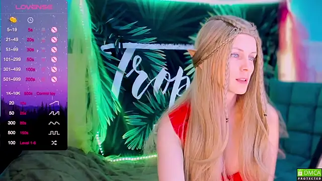 Snapshot of Flash_Summer chatting on December 9, 3:07 am Flash Summer online show from December 9, 3:07 am