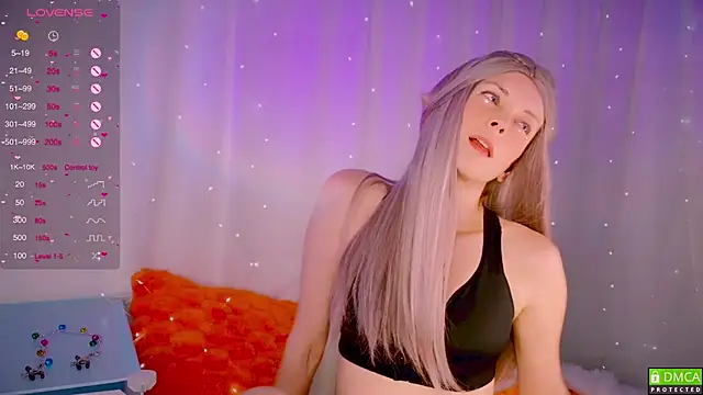 Snapshot of Flash_Summer chatting on March 4, 9:07 am Flash Summer online show from March 4, 9:07 am