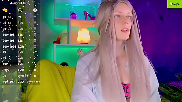 Snapshot of Flash_Summer chatting on September 8, 10:20 pm Flash Summer online show from September 8, 10:20 pm