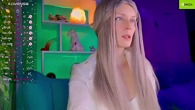 Snapshot of Flash_Summer chatting on November 3, 12:02 am Flash Summer online show from November 3, 12:02 am