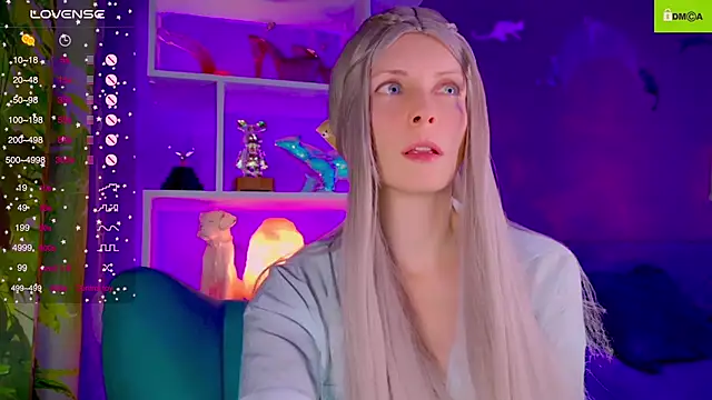 Snapshot of Flash_Summer chatting on November 16, 11:32 pm Flash Summer online show from November 16, 11:32 pm