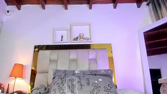 emmy r online show from February 7, 3:19 pm