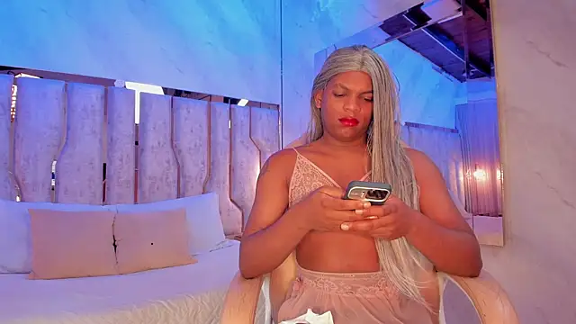 ari monet online show from April 26, 11:41 am