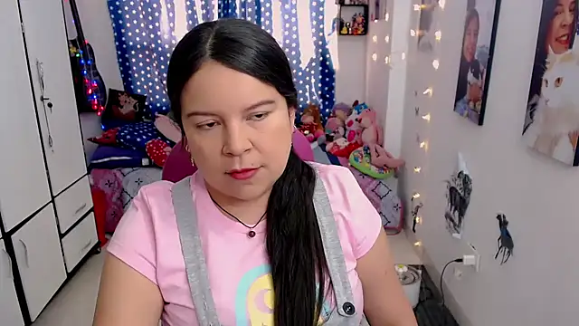 claryssa  online show from January 17, 8:44 pm