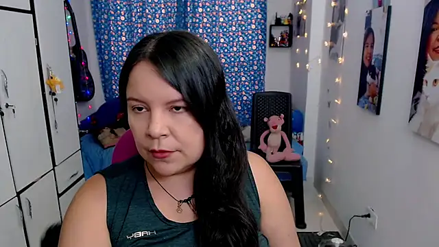 claryssa  online show from October 9, 7:56 pm