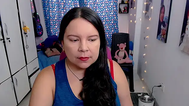 claryssa  online show from October 10, 6:51 pm