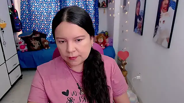 claryssa  online show from March 7, 6:05 pm