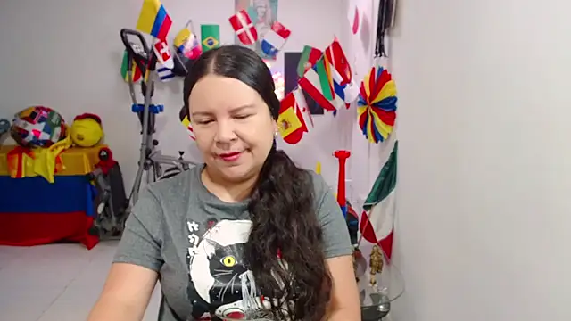 claryssa  online show from July 5, 12:45 pm