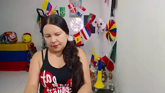claryssa  online show from July 9, 1:04 pm