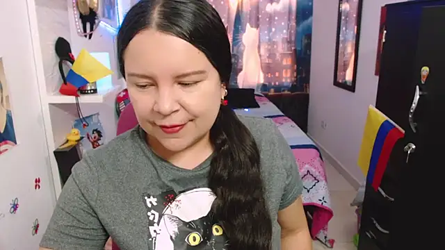 claryssa  online show from July 10, 10:01 pm