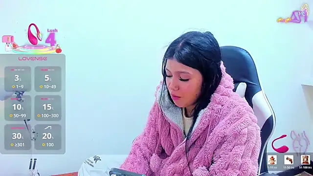 emily rosse04 online show from February 19, 11:50 am