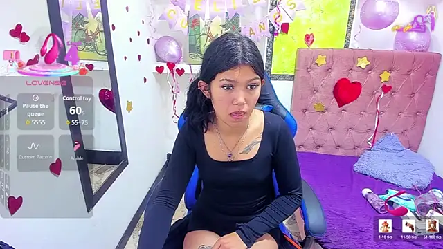 emily rosse04 online show from February 23, 12:24 pm