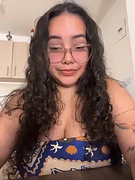 CurlyGirl 1 online show from December 22, 10:40 pm