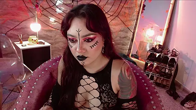 samara smithh online show from October 27, 11:58 am