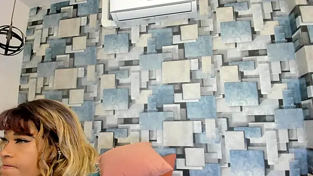 angel dthroatt online show from April 23, 12:04 pm