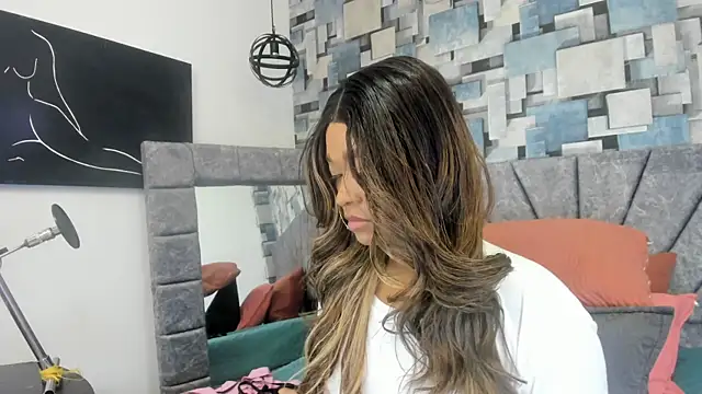 angel dthroatt online show from July 12, 12:18 pm