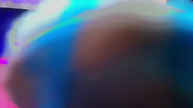 Snapshot of Rouse_bell chatting on June 10, 1:39 am Rouse bell online show from June 10, 1:39 am
