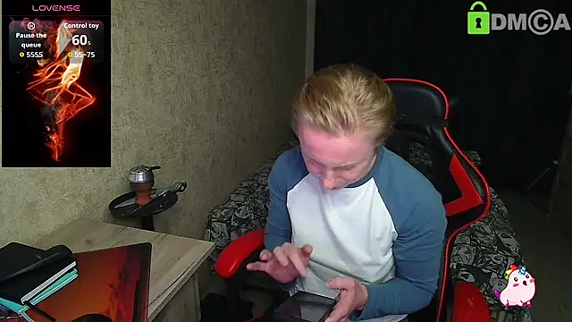 Alexis Gordon online show from September 23, 4:21 pm