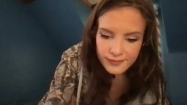 Snapshot of kittycatkendra chatting on November 6, 3:02 pm kittycatkendra online show from November 6, 3:02 pm