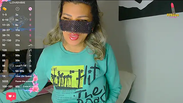 Snapshot of Turkish_Latina chatting on February 26, 11:59 pm Turkish Latina online show from February 26, 11:59 pm